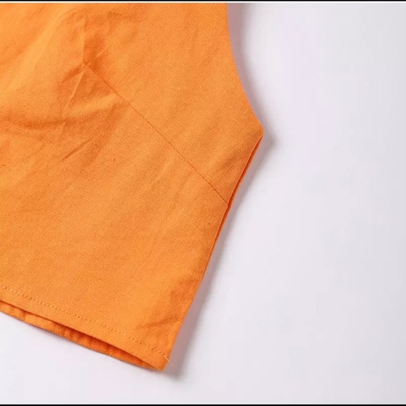 Shorts and crop top two piece set. - Picture 8 of 8